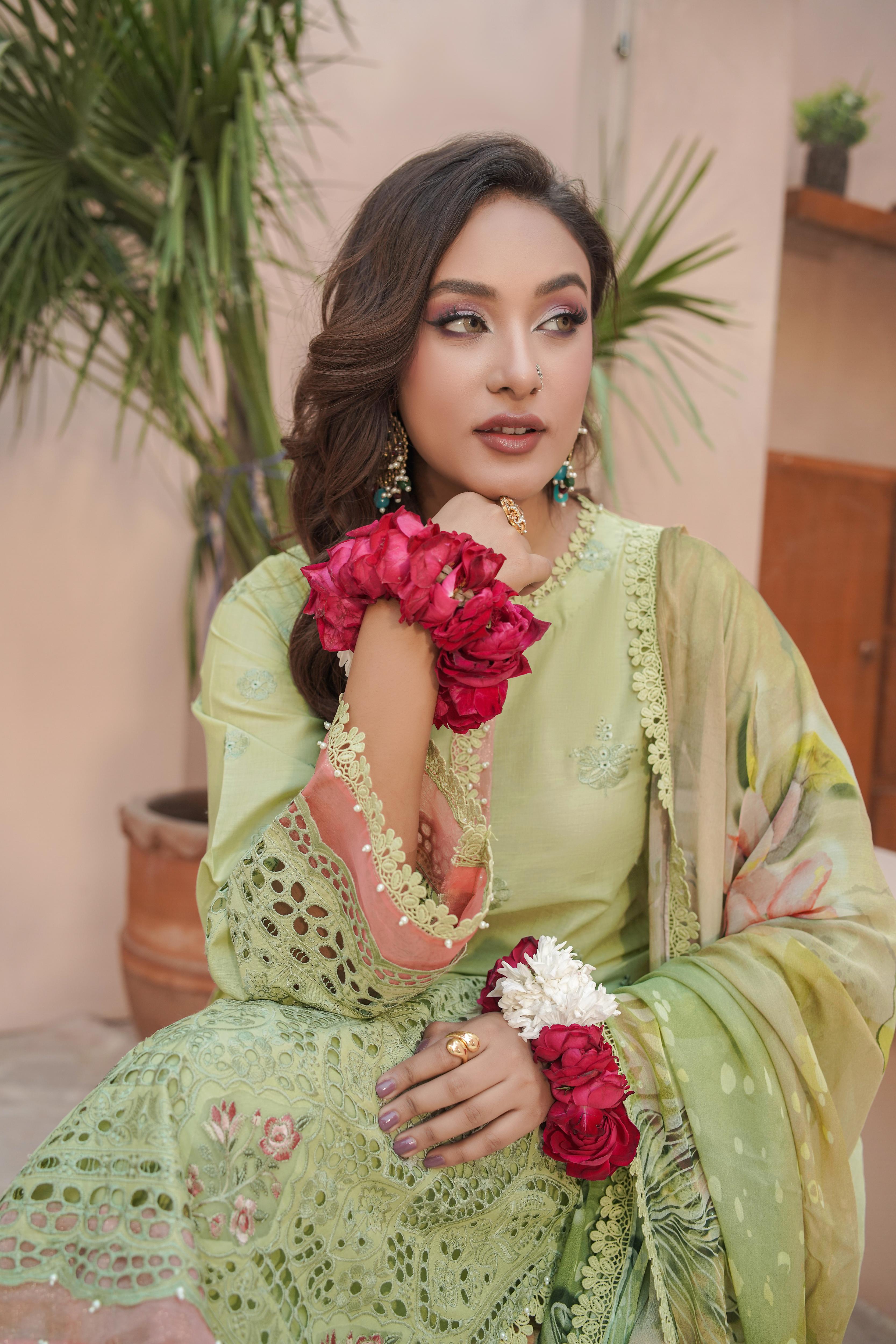 MAHOOR - Lawn 3 Piece Suit Pistachio Green