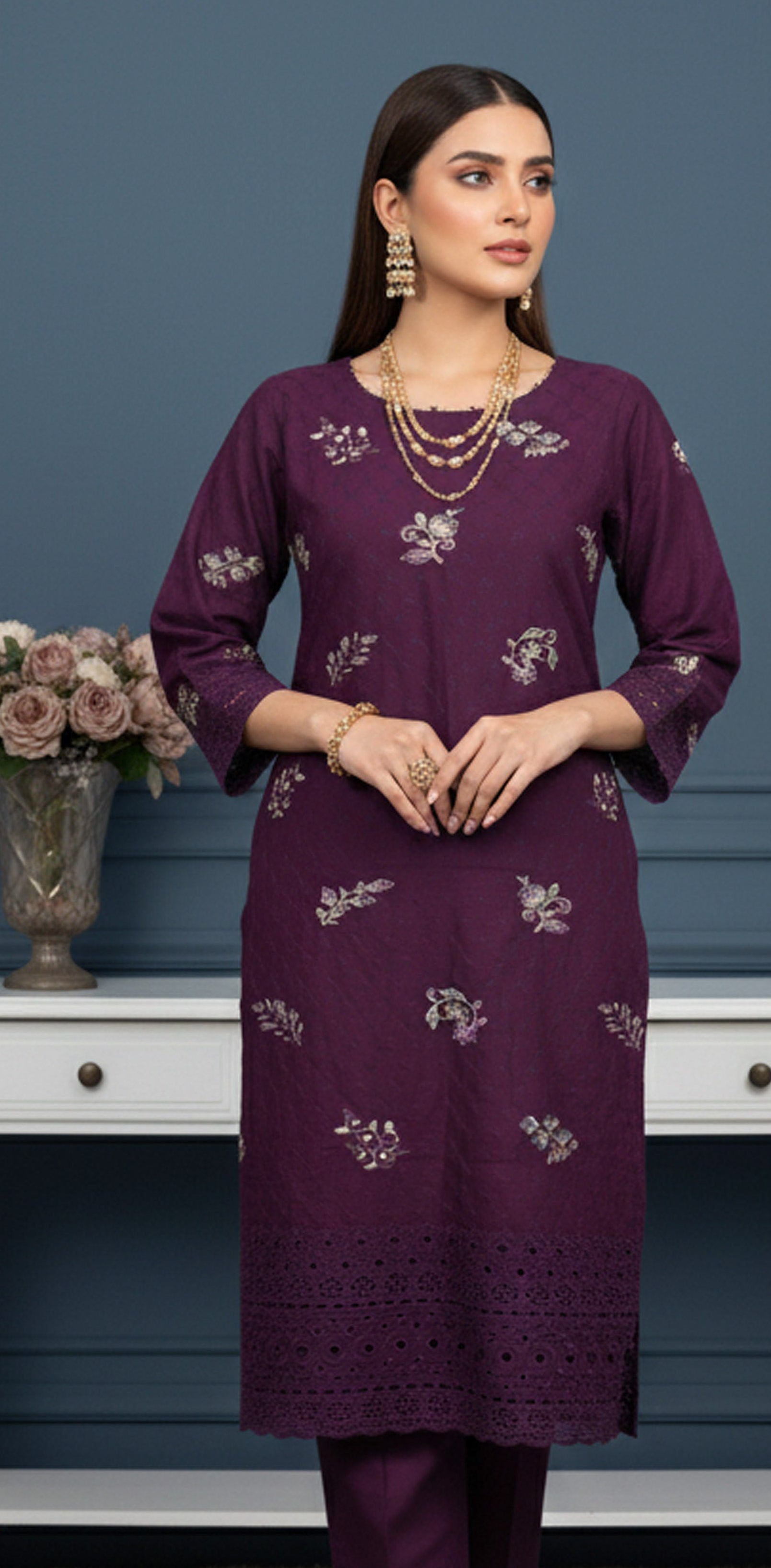 MAHOOR – 2-Piece Cambric Chikankari Suit