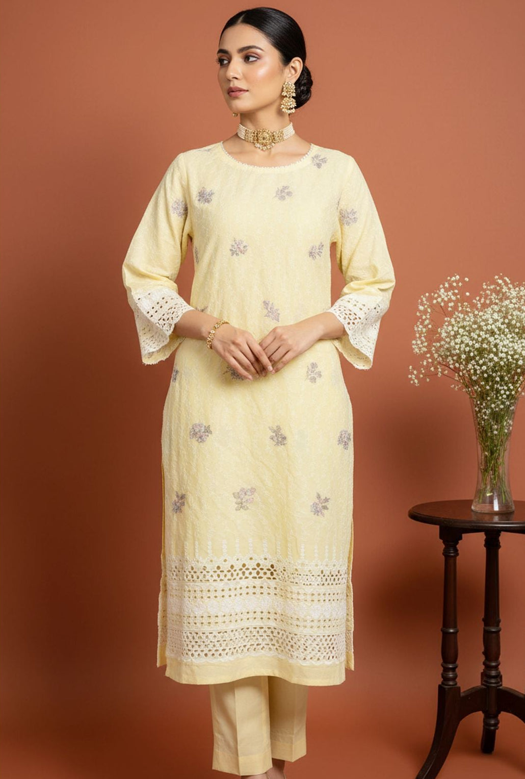 MAHOOR – 2-Piece Cambric Chikankari Suit