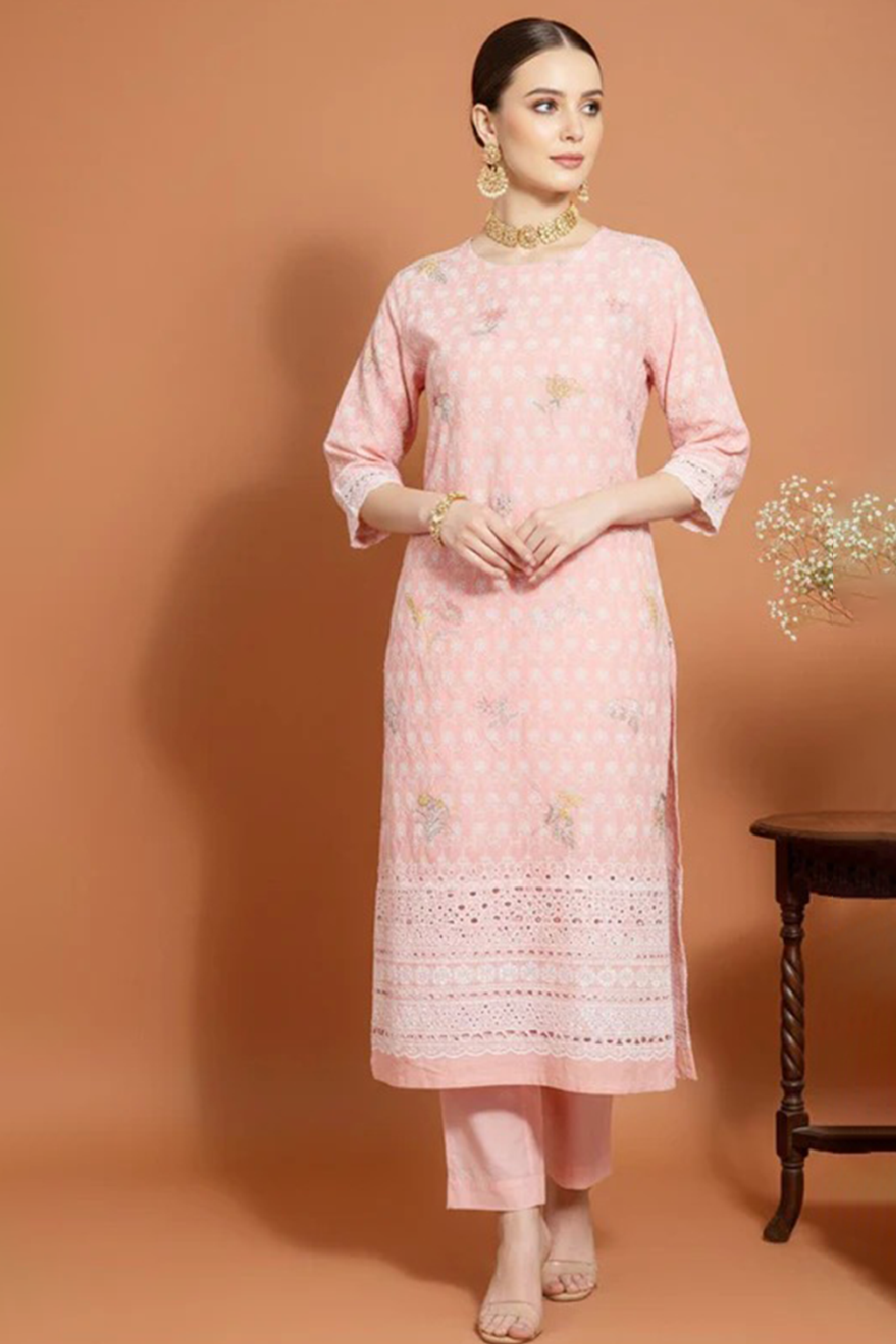 MAHOOR – 2-Piece Cambric Chikankari Suit