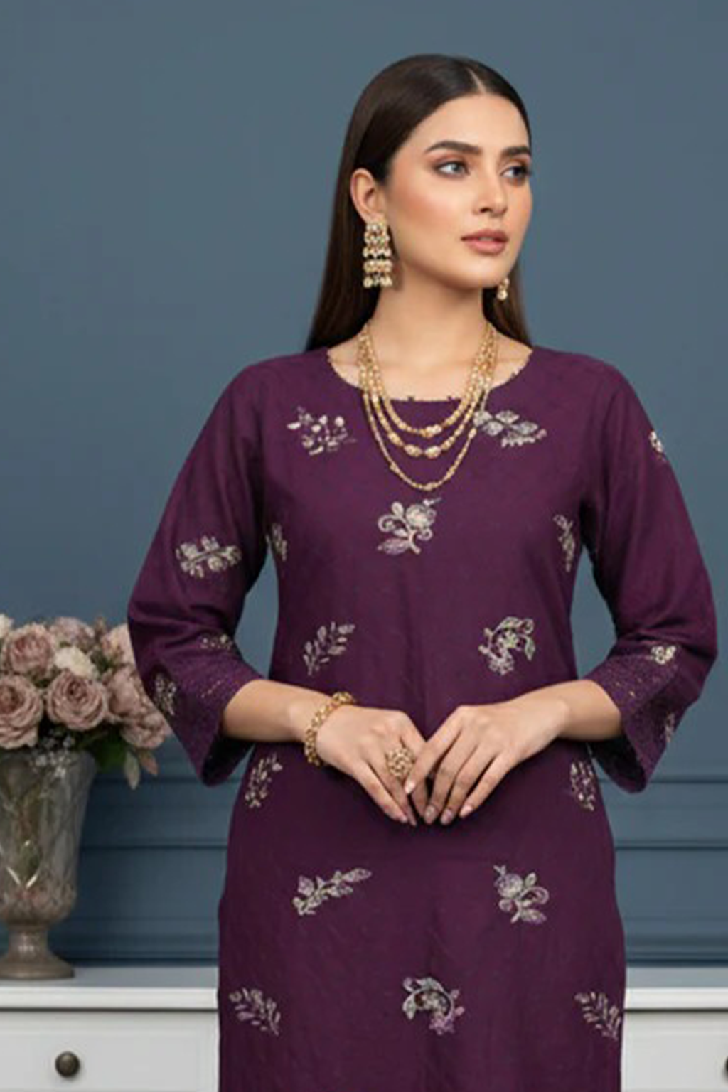 MAHOOR – 2-Piece Cambric Chikankari Suit