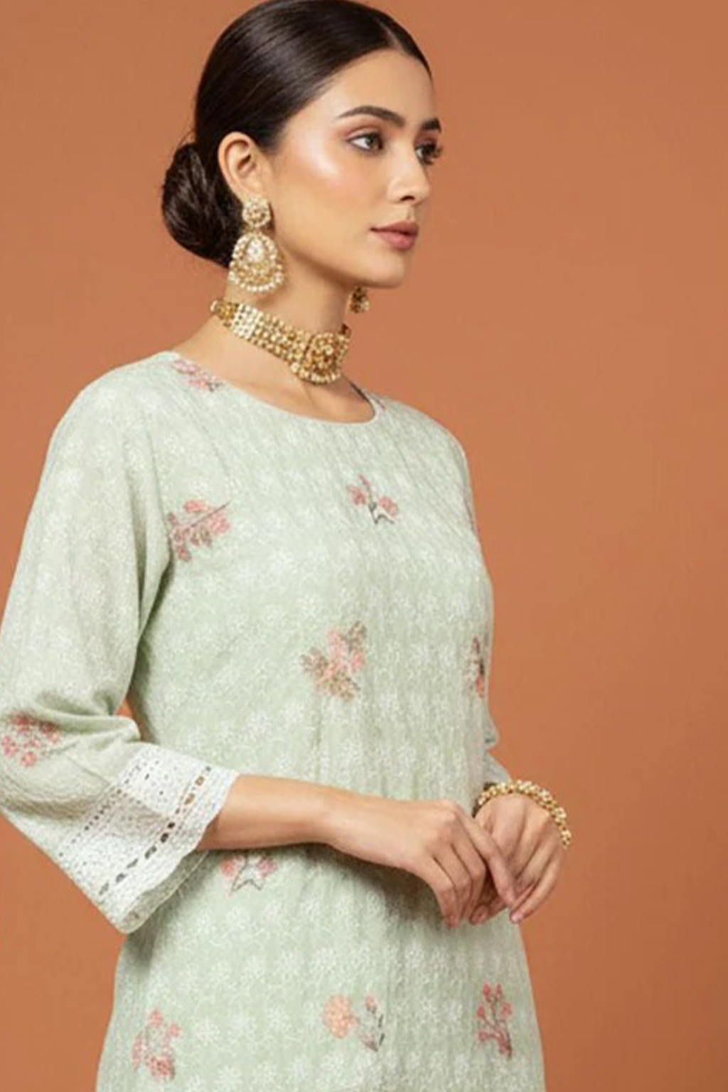 MAHOOR – 2-Piece Cambric Chikankari Suit