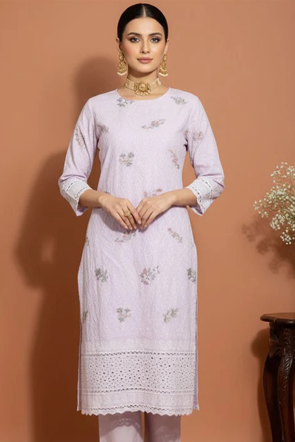 MAHOOR – 2-Piece Cambric Chikankari Suit